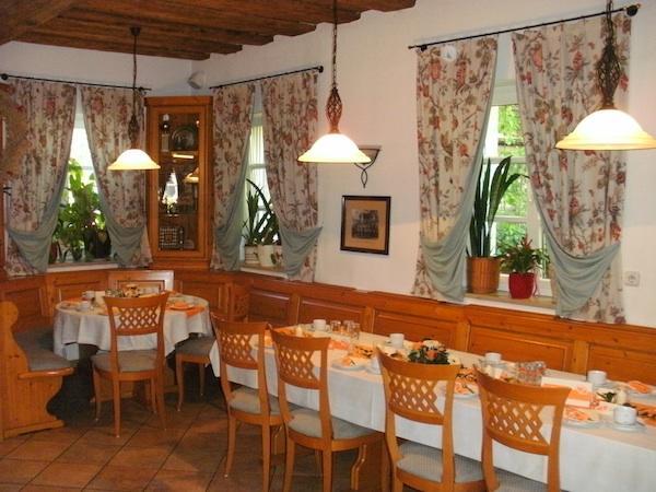 San Im Gasthof Mayd Ξενοδοχείο Ερλάνγκεν Εξωτερικό φωτογραφία